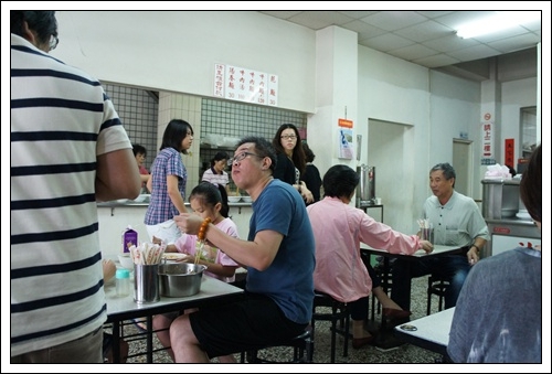 台中湖南味麵館在地人氣小店